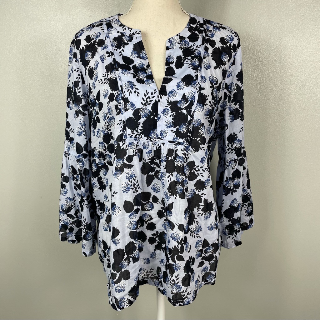 Loft || Lightweight Bell Sleeve Pop Over